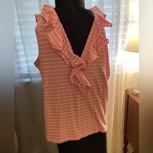American Living sleeveless top. Ruffle detail. Size XL. Pink, white.